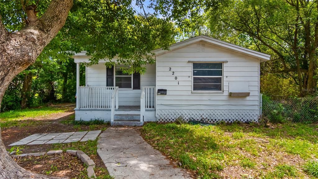 2201 DOLARWAY STREET, SANFORD, FL 32771