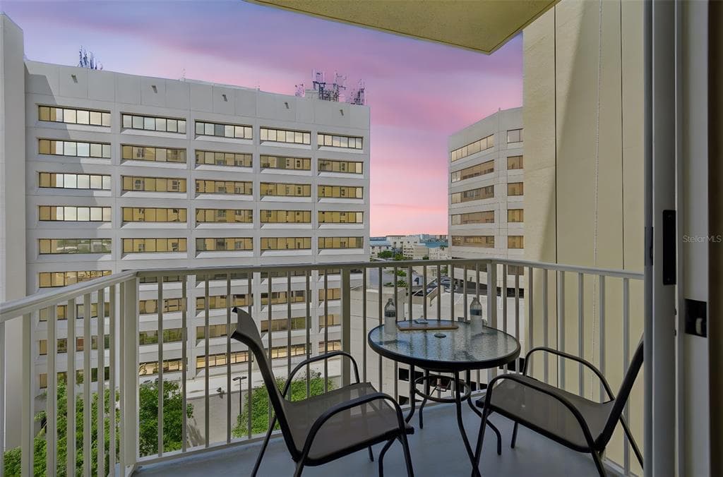 628 CLEVELAND STREET # 904, CLEARWATER, FL 33755 — zdjęcie 3