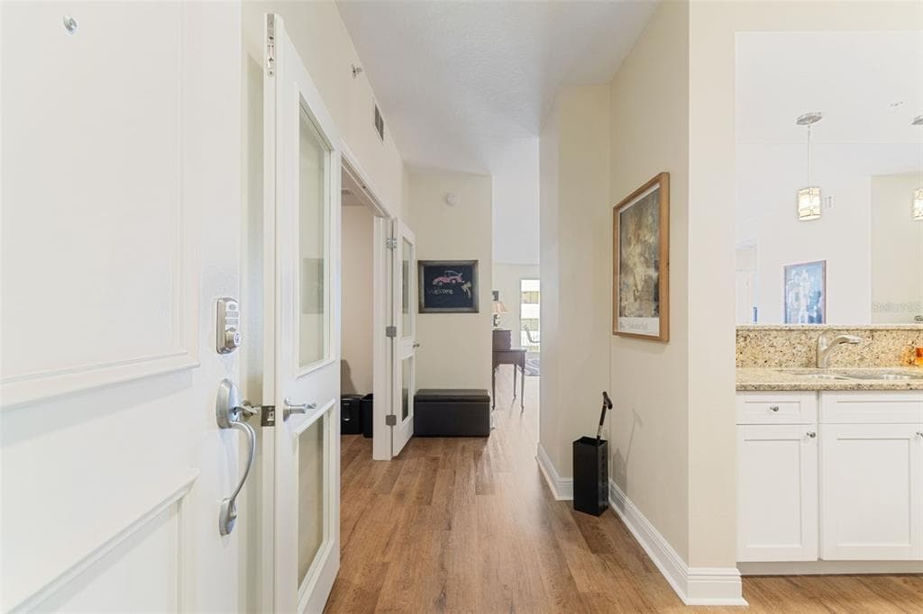628 CLEVELAND STREET # 904, CLEARWATER, FL 33755 — zdjęcie 4