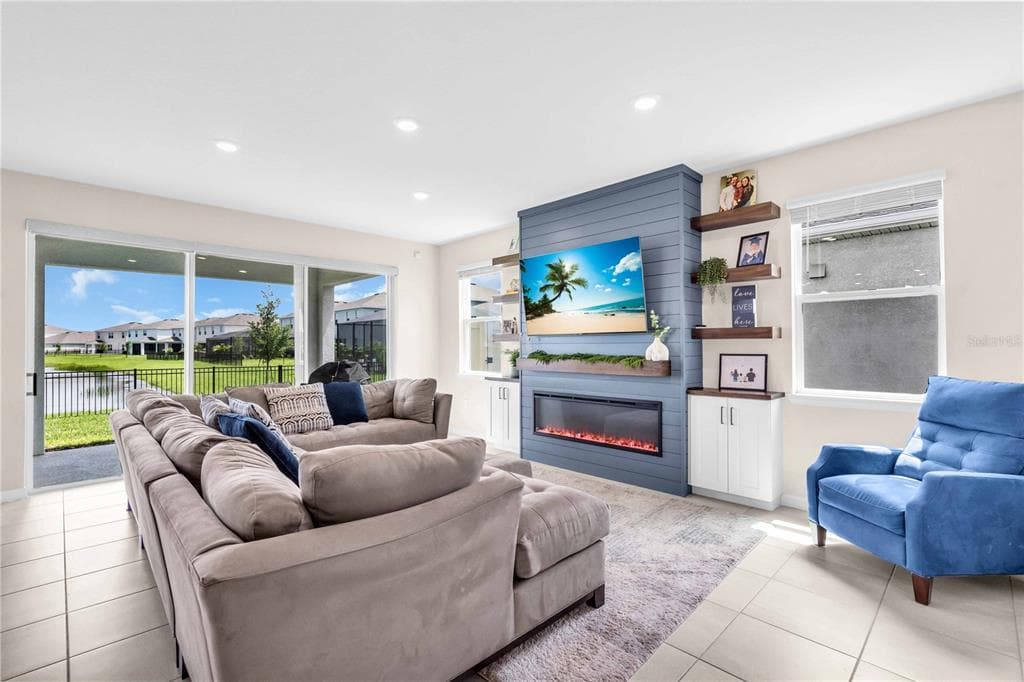 18015 FATTORIA TERRACE, LAKEWOOD RANCH, FL 34211 — zdjęcie 3