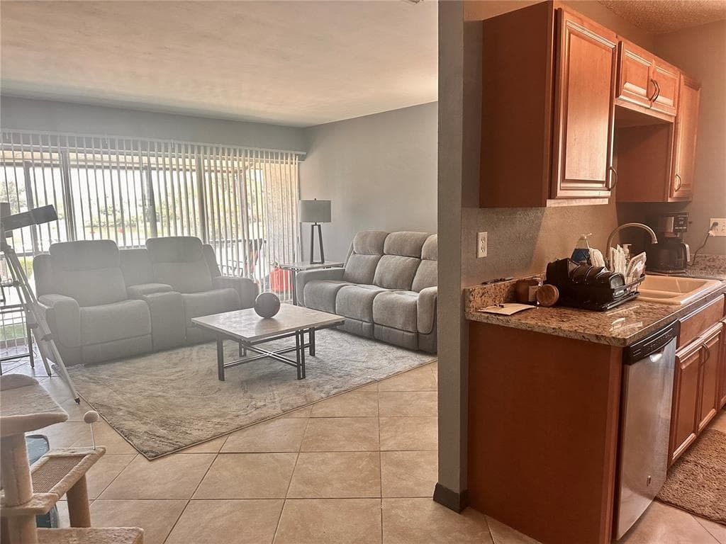 2938 CLARK ROAD # 203, SARASOTA, FL 34231 — zdjęcie 4