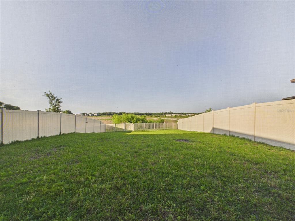 1874 LANIER ROAD, ZEPHYRHILLS, FL 33541 — zdjęcie 5