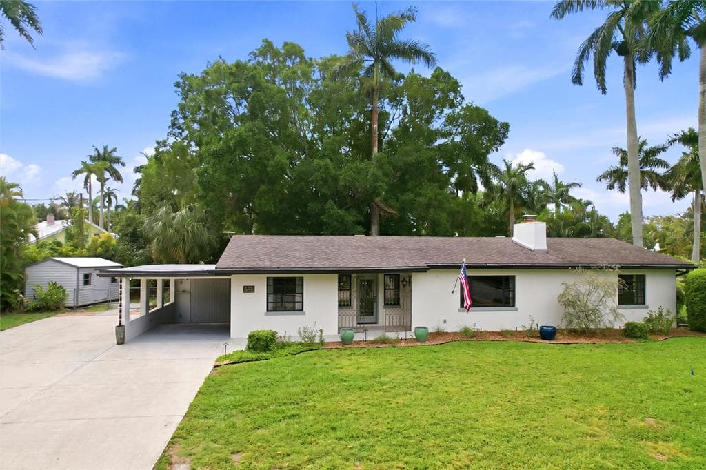 2706 RHODE ISLAND AVENUE, FORT MYERS, FL 33916