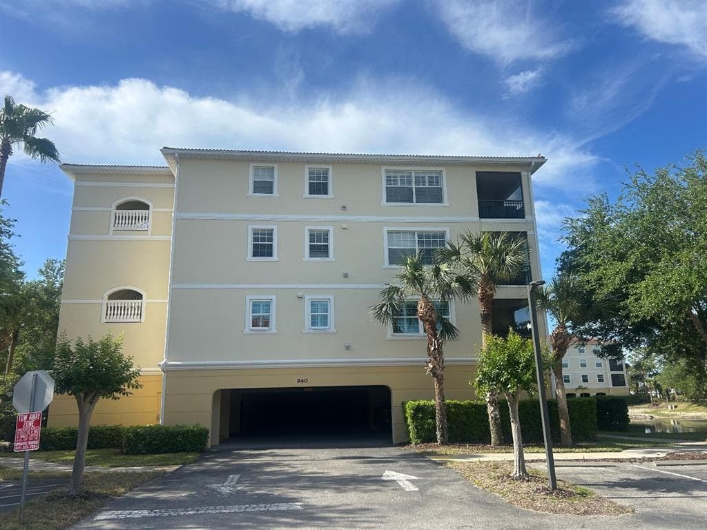940 COOPER STREET # 302, VENICE, FL 34285