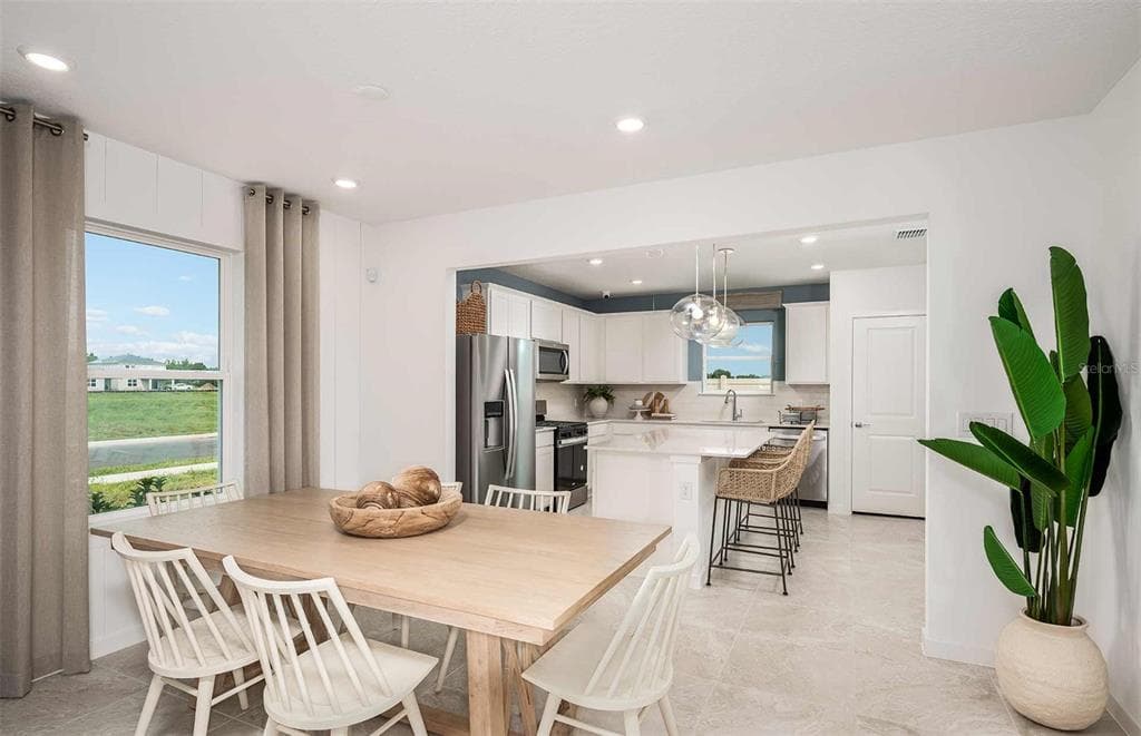 9147 NEWMONS PLACE, WILDWOOD, FL 34785 — zdjęcie 4