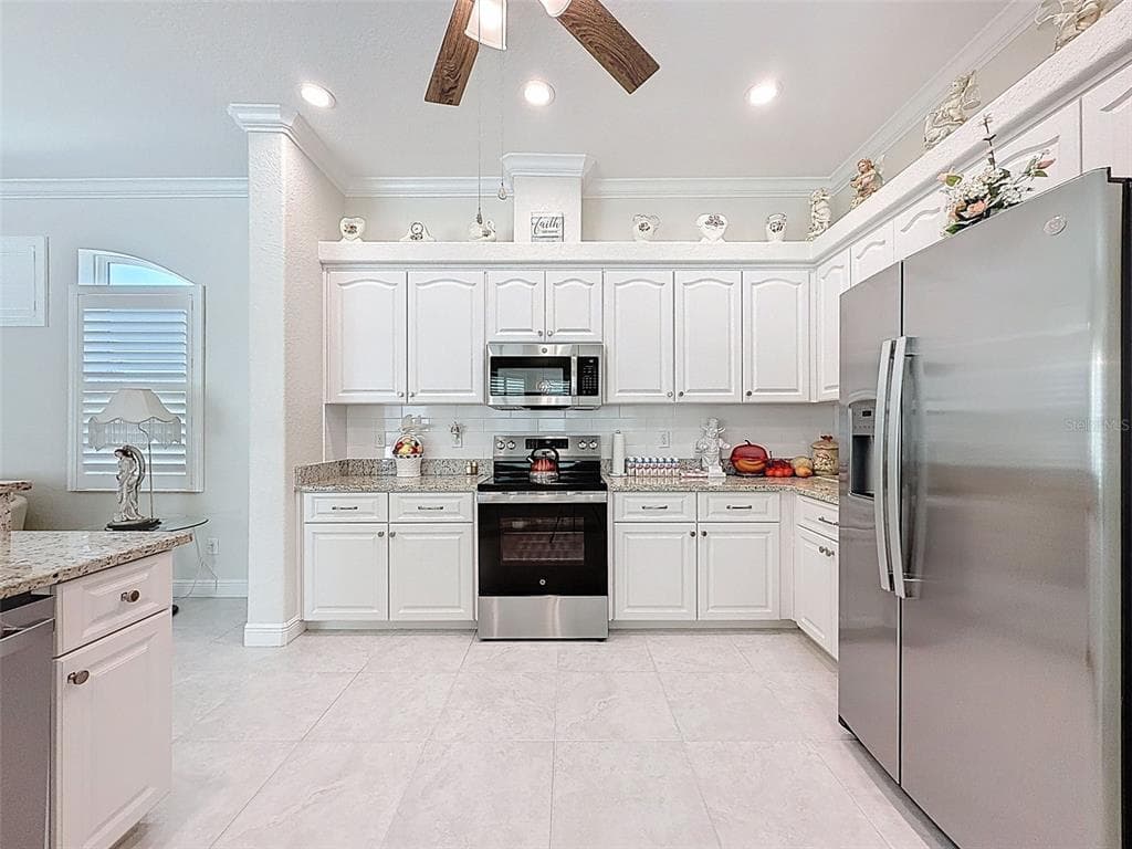 1321 VALIANT AVENUE, SPRING HILL, FL 34608 — zdjęcie 2