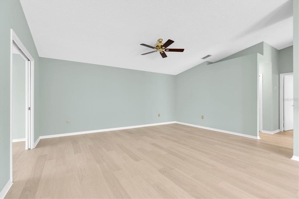 2023 NASH DRIVE, CLEARWATER, FL 33763 — zdjęcie 5