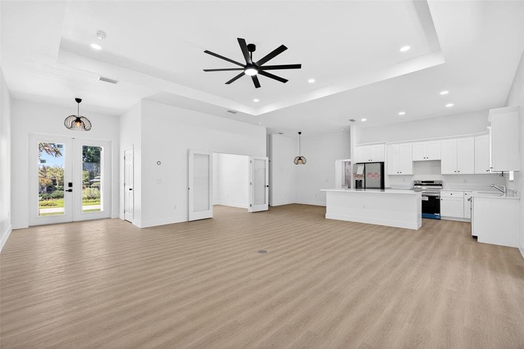 200 LEACH DRIVE, PUNTA GORDA, FL 33950 — zdjęcie 4