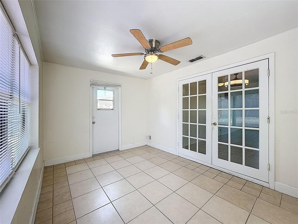 4130 CRESTFIELD AVENUE, HOLIDAY, FL 34691 — zdjęcie 3
