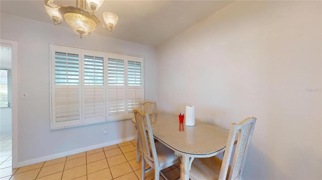 121 N SEMINOLE AVENUE, INVERNESS, FL 34450 — zdjęcie 5
