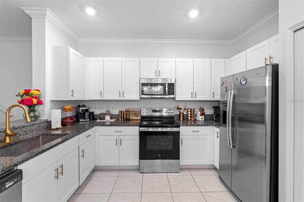 36488 WELL HILL WAY, ZEPHYRHILLS, FL 33541 — zdjęcie 5