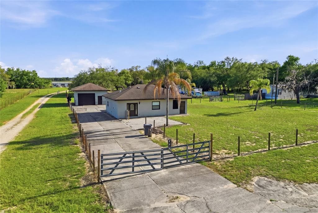 29 COYER RD # 2, HAINES CITY, FL 33844
