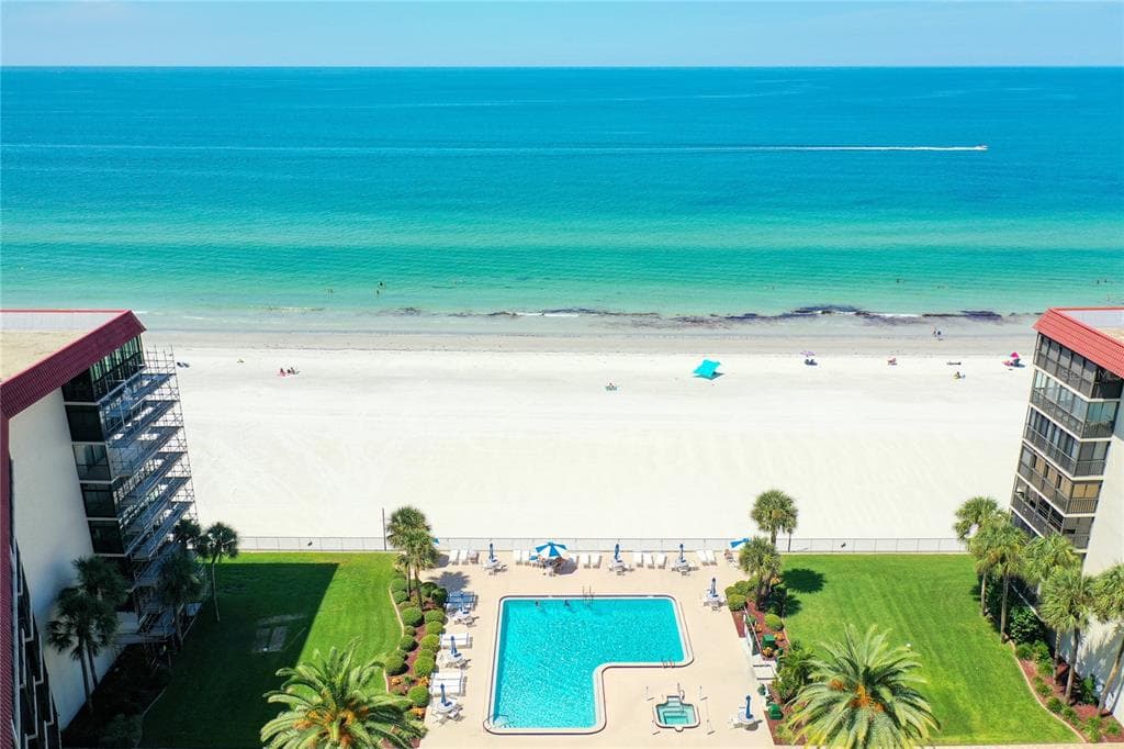 18304 GULF BOULEVARD # 116, REDINGTON SHORES, FL 33708 — zdjęcie 2