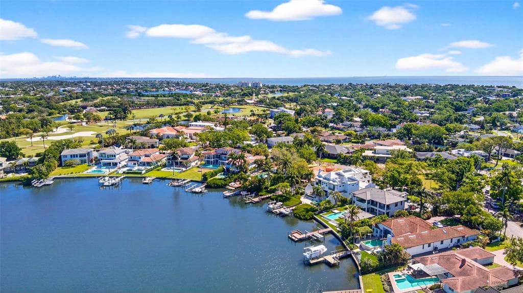 460 COFFEE POT RIVIERA NE, ST PETERSBURG, FL 33704 — zdjęcie 5