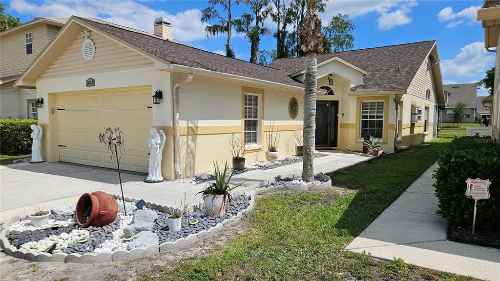 6053 GENTLE BEN CIRCLE, WESLEY CHAPEL, FL 33544