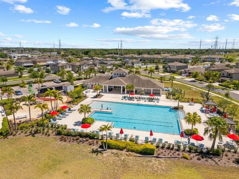 3703 GLOBE THISTLE DRIVE, TAMPA, FL 33619 — zdjęcie 5