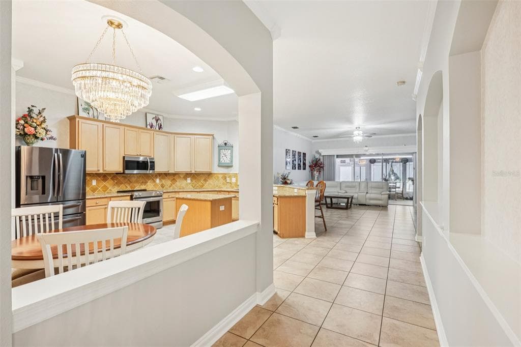 1901 HEARTLAND CIRCLE, VALRICO, FL 33594 — zdjęcie 5