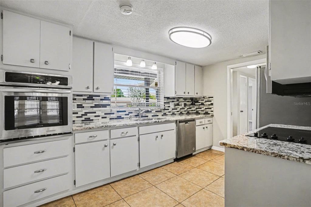 8006 MIMOSA DRIVE, PORT RICHEY, FL 34668 — zdjęcie 5