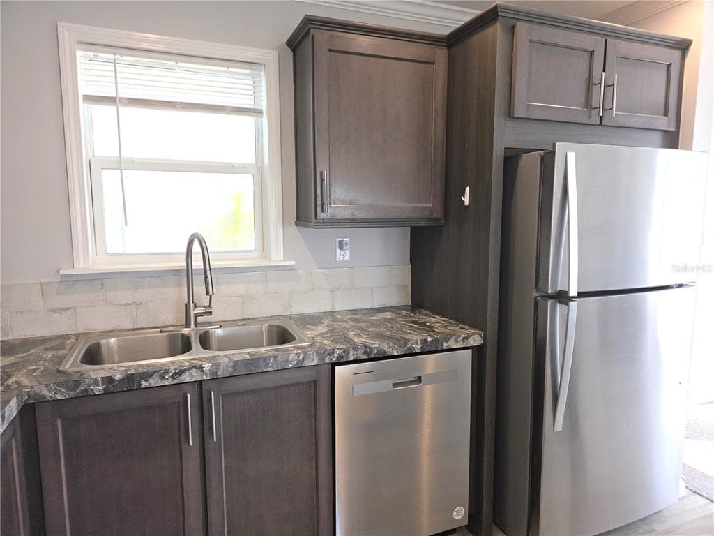 236 WOLVERINE AVENUE, NORTH PORT, FL 34287 — zdjęcie 4