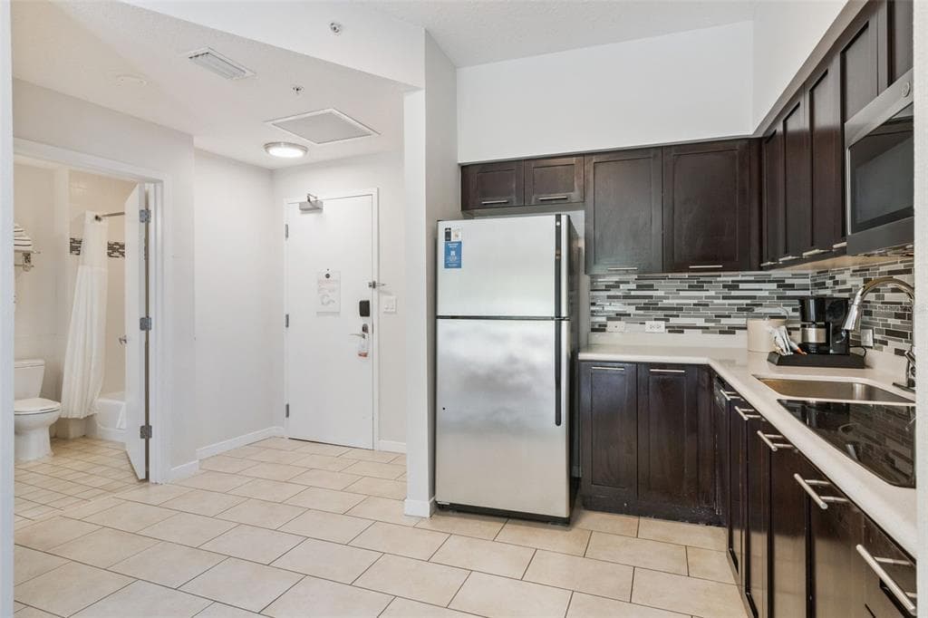 225 CELEBRATION PLACE # 216, CELEBRATION, FL 34747 — zdjęcie 5