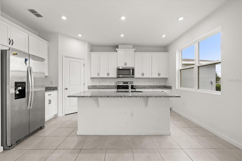 1051 LAKESHORE BREEZE PLACE, KISSIMMEE, FL 34747 — zdjęcie 3