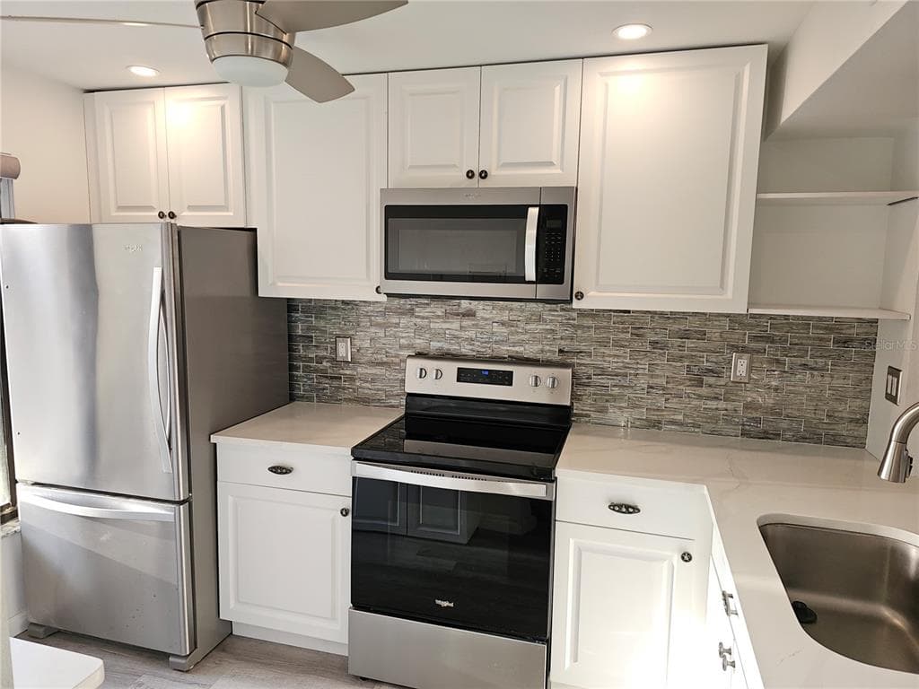 6343 PALMA DEL MAR BOULEVARD S # 126, ST PETERSBURG, FL 33715 — zdjęcie 2