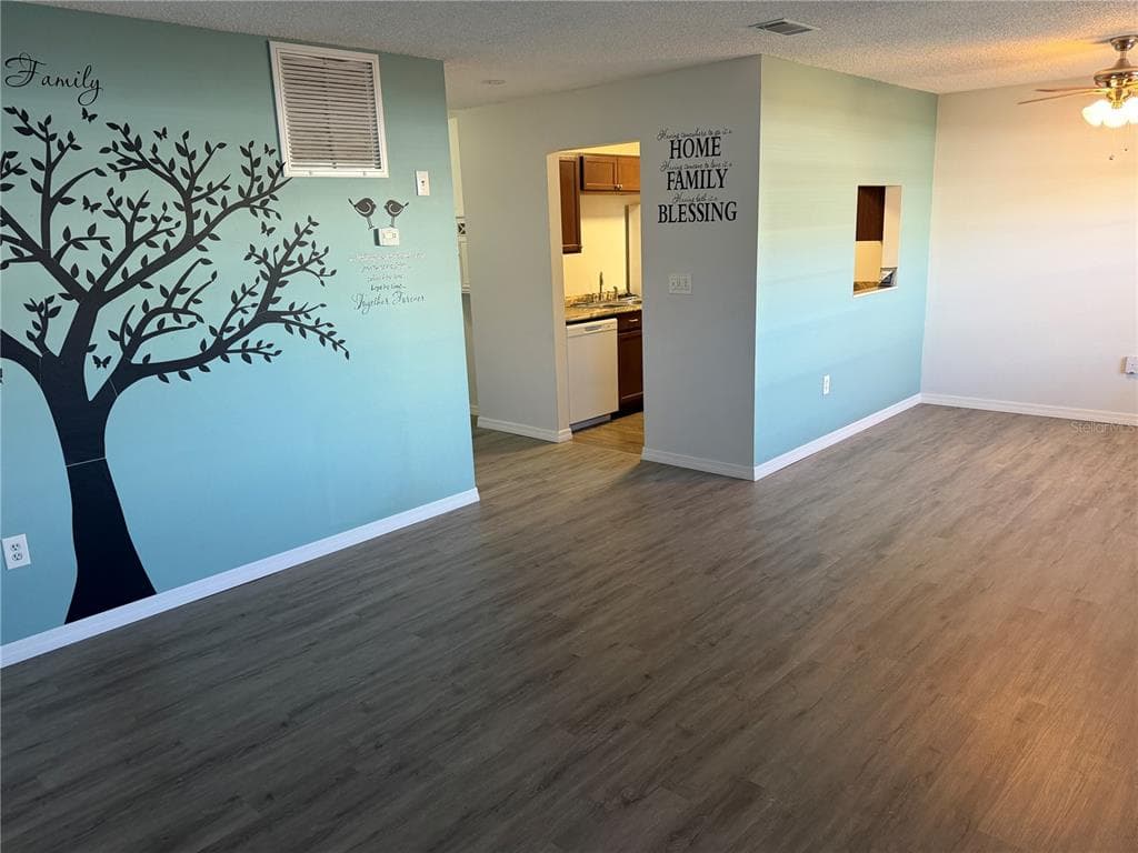 5967 TERRACE PARK DRIVE N # 104, ST PETERSBURG, FL 33709 — zdjęcie 2