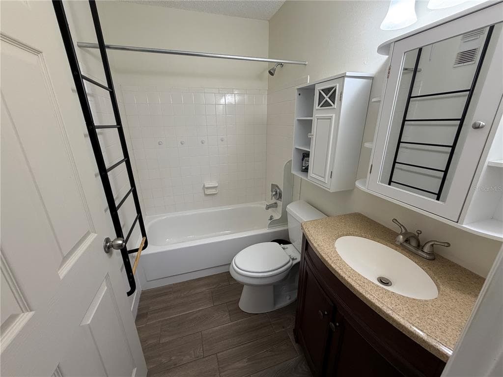 5967 TERRACE PARK DRIVE N # 104, ST PETERSBURG, FL 33709 — zdjęcie 3