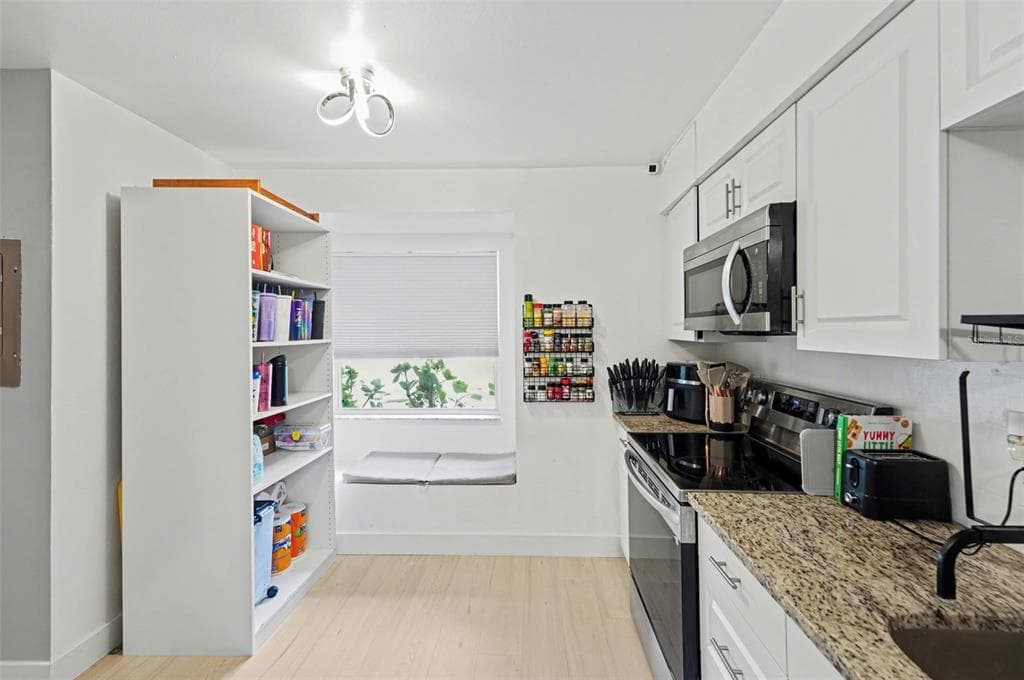 1819 CLEARBROOKE DRIVE, CLEARWATER, FL 33760 — zdjęcie 4