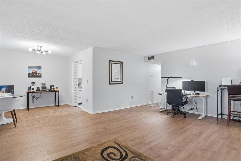 1715 BELLEAIR FOREST DRIVE # A, BELLEAIR, FL 33756 — zdjęcie 4
