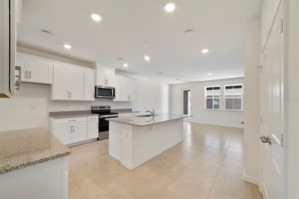 686 LOLA LANE, OVIEDO, FL 32765 — zdjęcie 3