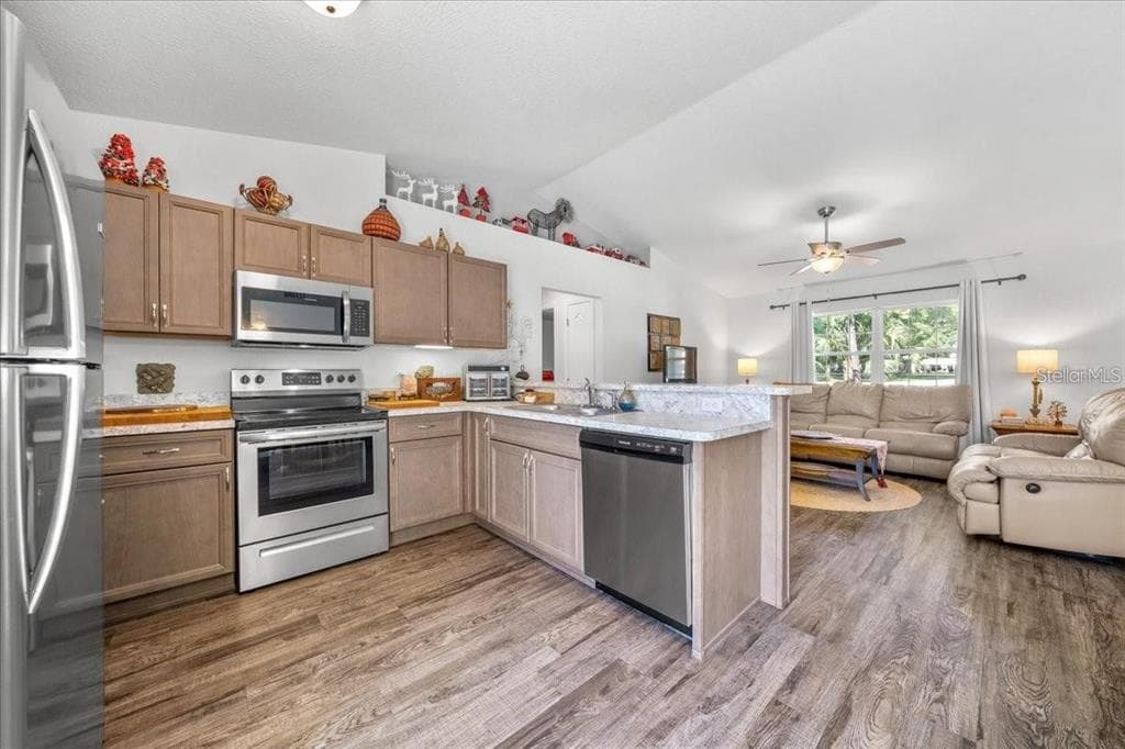 543 N ROOKS AVENUE, INVERNESS, FL 34453 — zdjęcie 5
