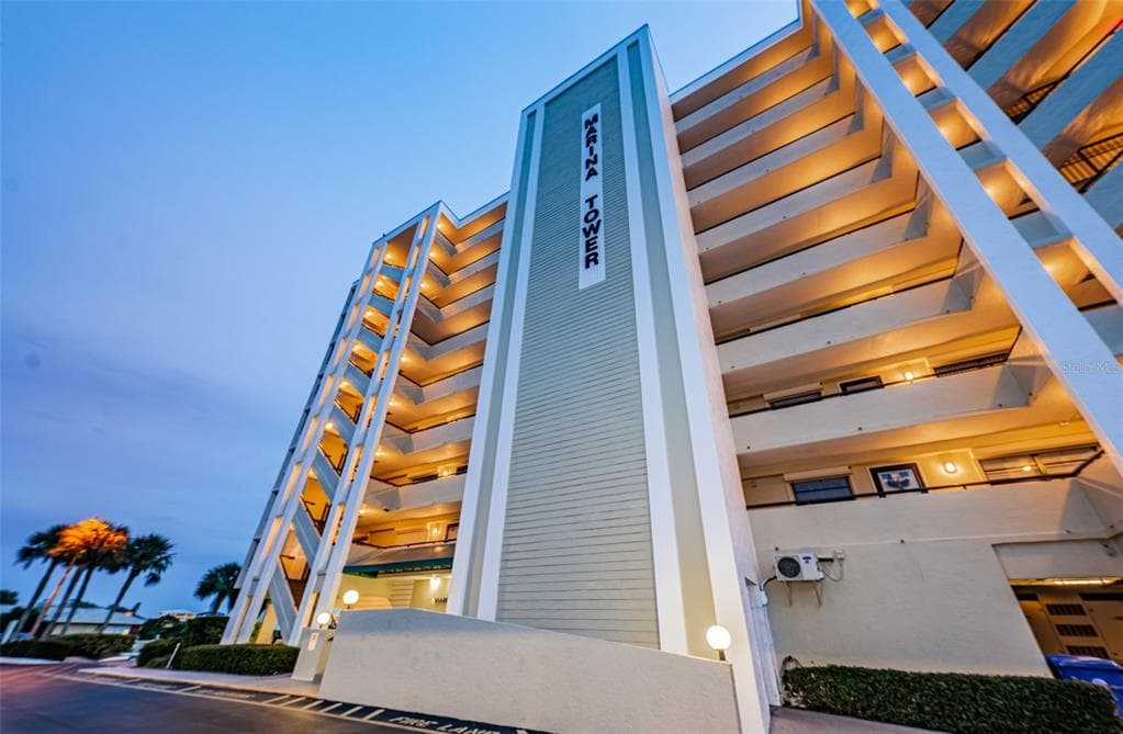 2530 GARY CIRCLE # 802, DUNEDIN, FL 34698