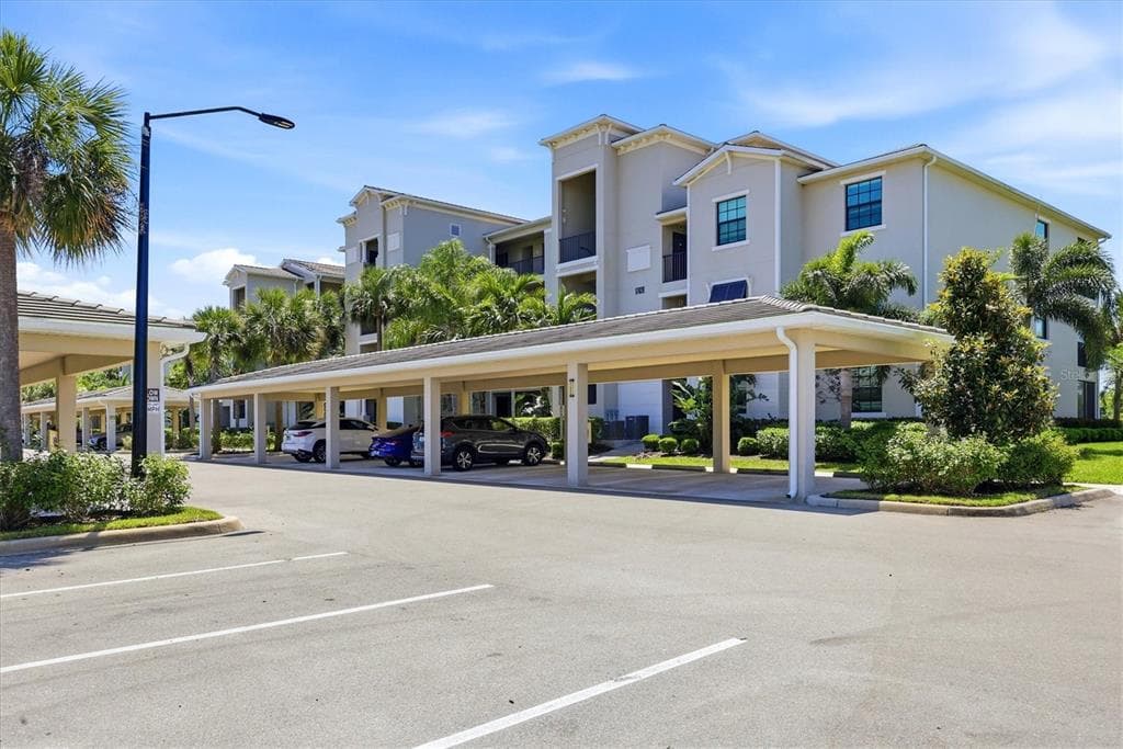 17626 GAWTHROP DRIVE # 208, BRADENTON, FL 34211