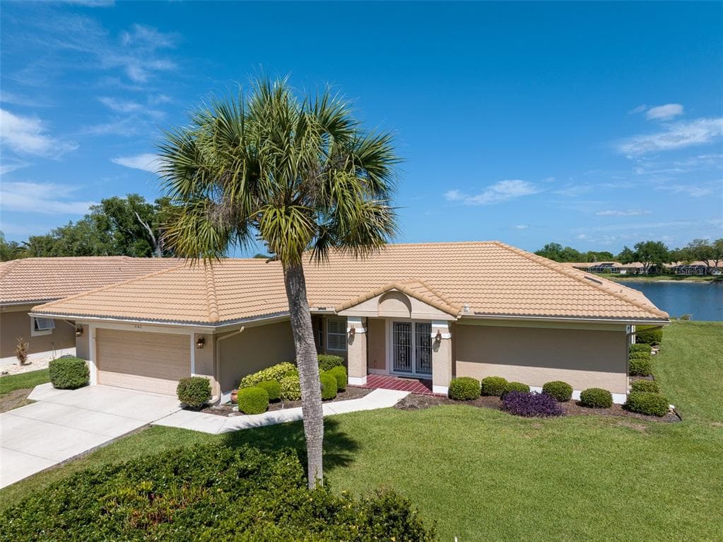 3162 E VILLAGE DRIVE, VENICE, FL 34293
