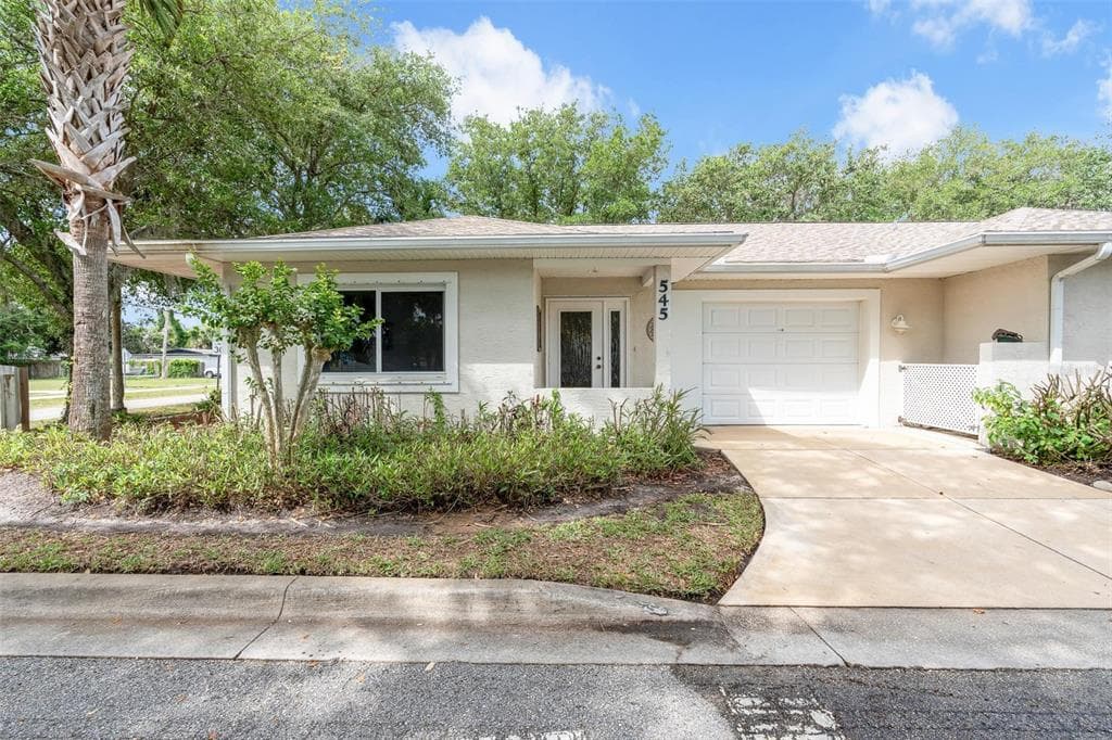 545 WAYNE AVENUE, NEW SMYRNA BEACH, FL 32168