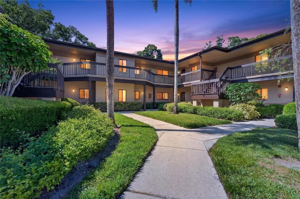 2691 SABAL SPRINGS CIRCLE # 201, CLEARWATER, FL 33761 — zdjęcie 2