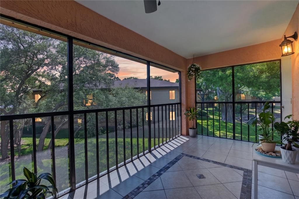 2691 SABAL SPRINGS CIRCLE # 201, CLEARWATER, FL 33761 — zdjęcie 3
