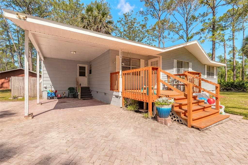 1650 11TH AVENUE, DELAND, FL 32724