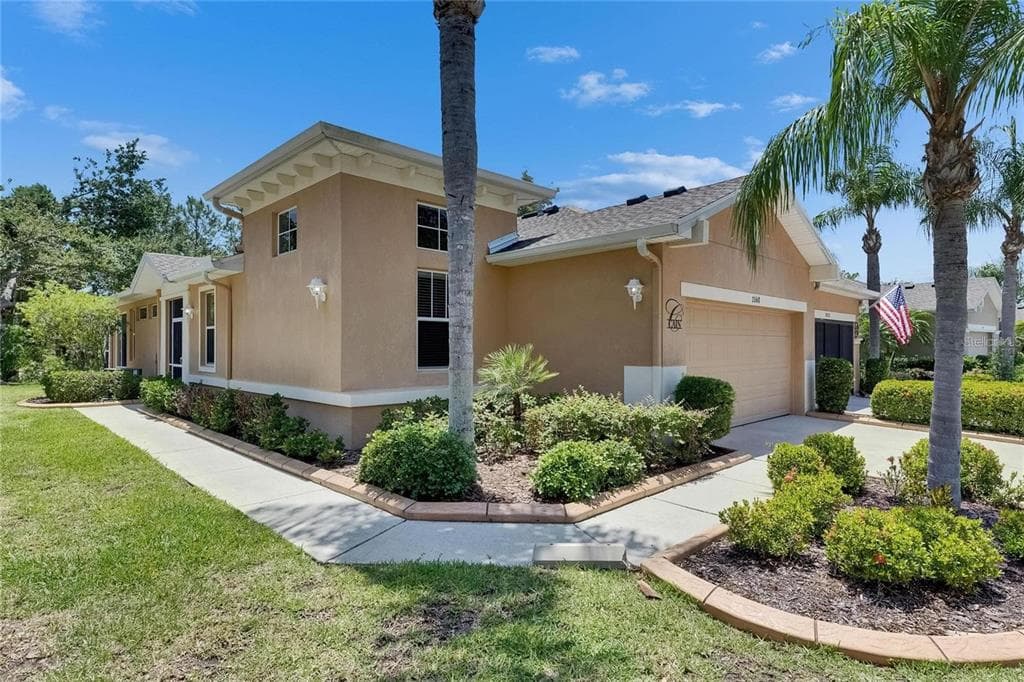 2068 SIFIELD GREENS WAY, SUN CITY CENTER, FL 33573 — zdjęcie 2