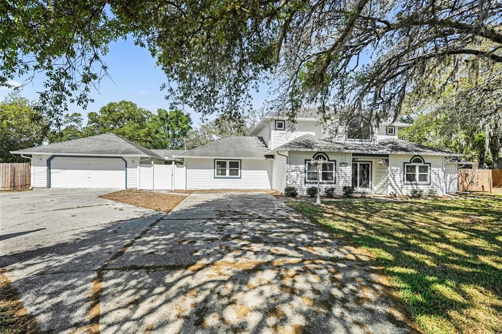 18731 FIRETHORN DRIVE, SPRING HILL, FL 34610 — zdjęcie 2