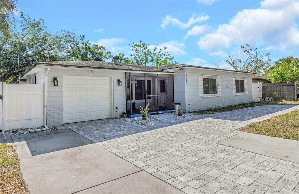 2025 TEMPLE TERRACE, CLEARWATER, FL 33764