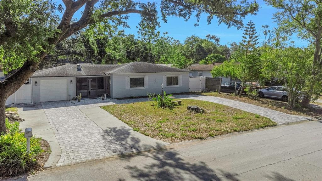 2025 TEMPLE TERRACE, CLEARWATER, FL 33764 — zdjęcie 4