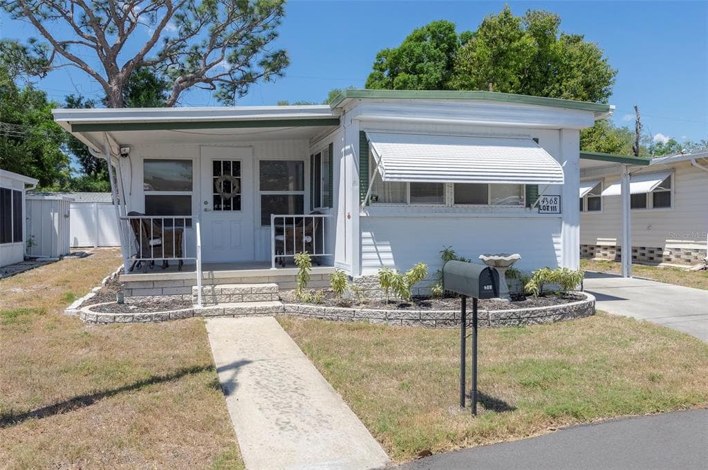 4368 72ND WAY N # 111, ST PETERSBURG, FL 33709