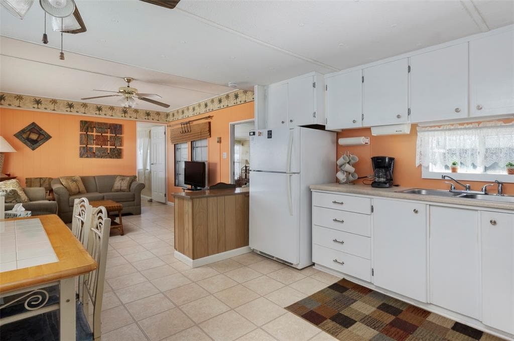 4368 72ND WAY N # 111, ST PETERSBURG, FL 33709 — zdjęcie 4