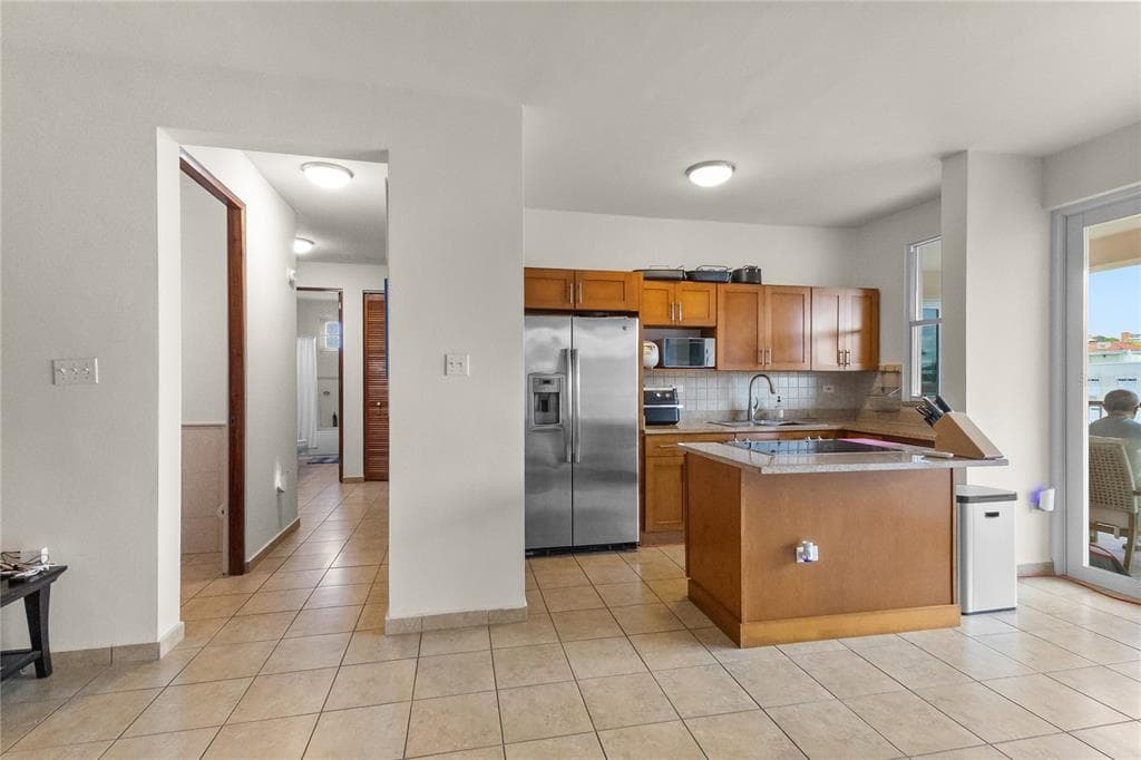 180 PALMAS DRIVE # 9C, HUMACAO, PR 00791 — zdjęcie 4