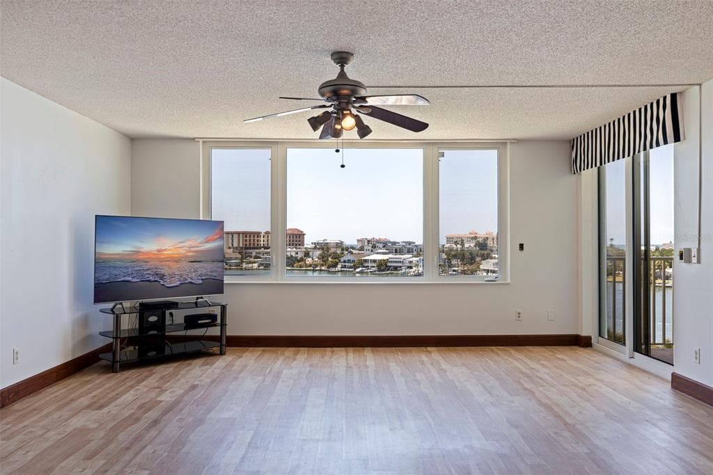 736 ISLAND WAY # 504, CLEARWATER BEACH, FL 33767 — zdjęcie 4