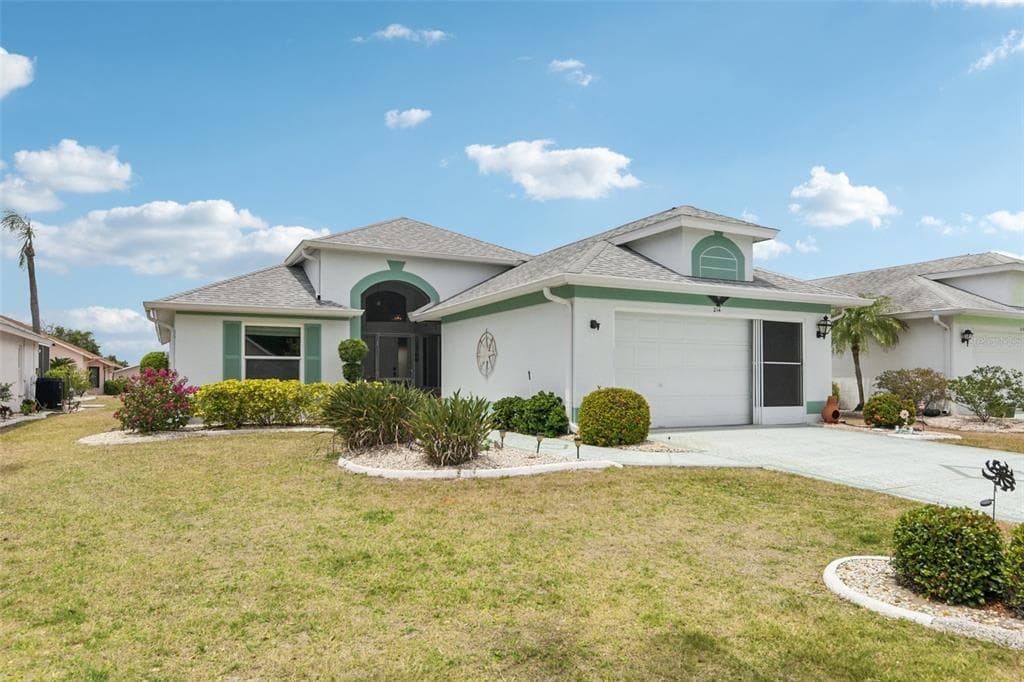 214 LINGER LANE, SUN CITY CENTER, FL 33573 — zdjęcie 2