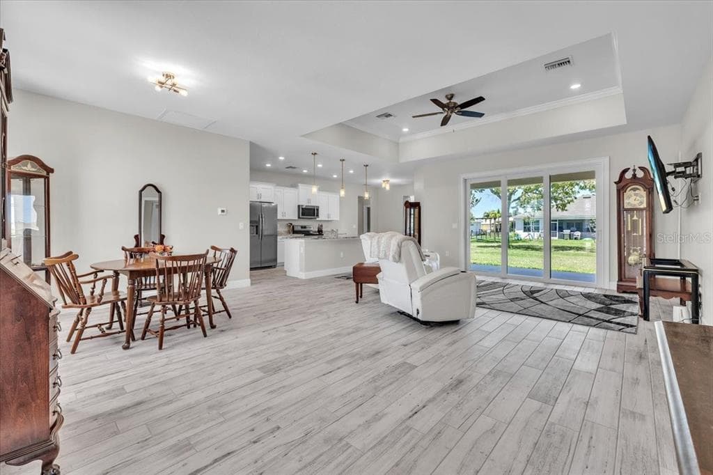 16047 DINAL DRIVE, PUNTA GORDA, FL 33955 — zdjęcie 3