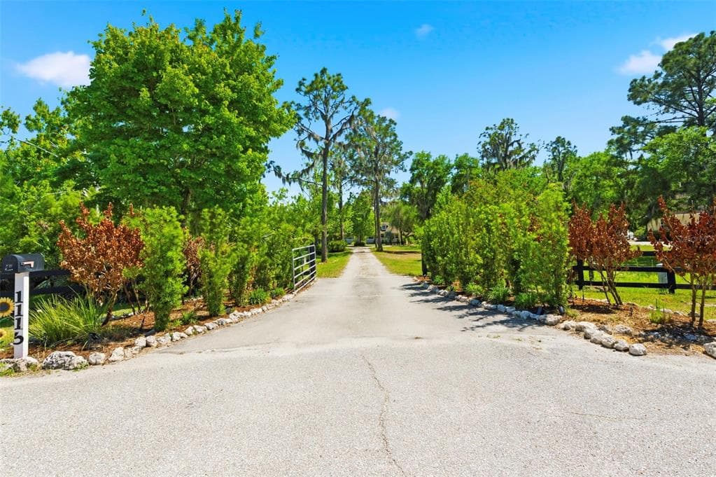 1115 410TH COURT E, MYAKKA CITY, FL 34251 — zdjęcie 5